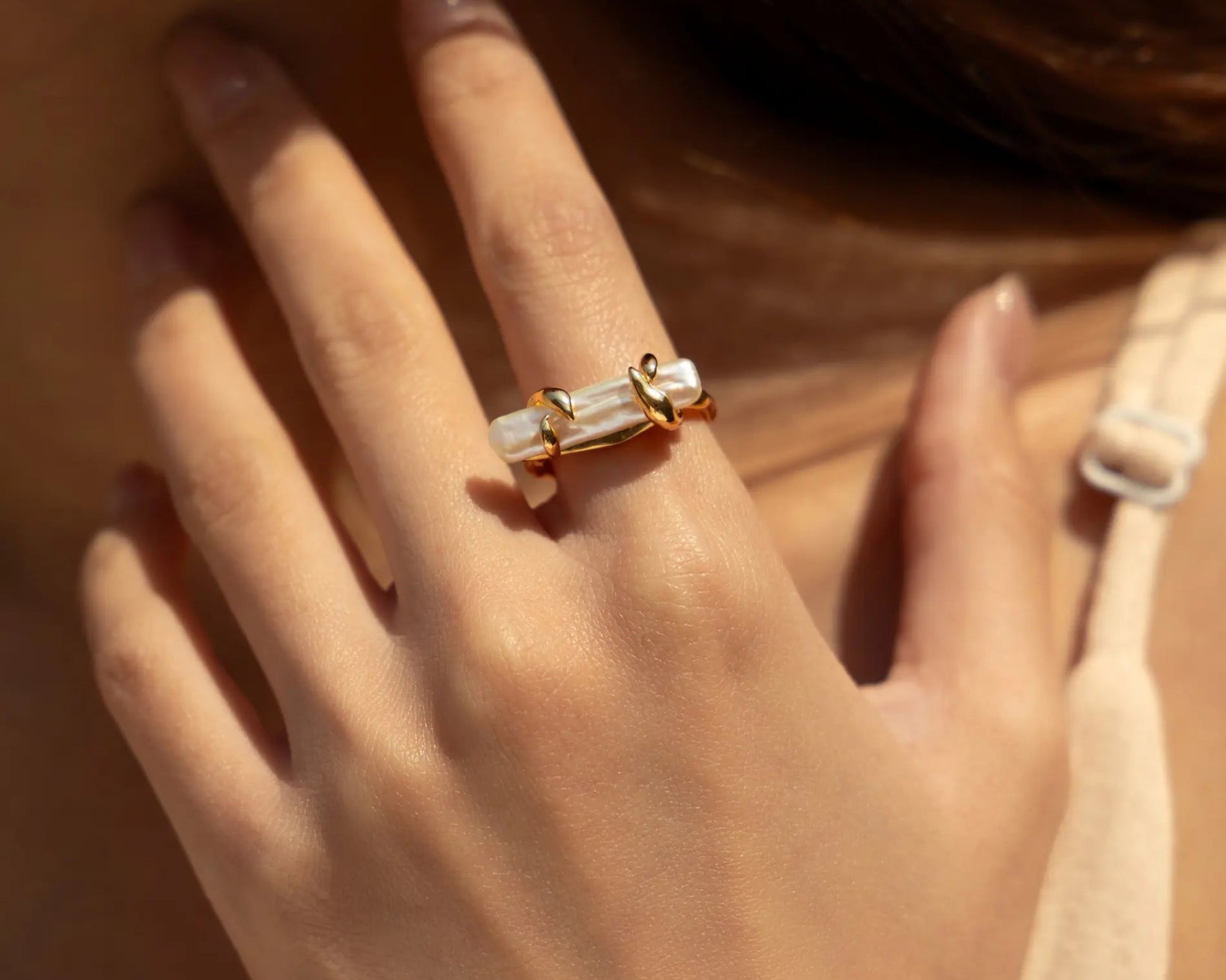 Baroque Pearl Ring - Alarita