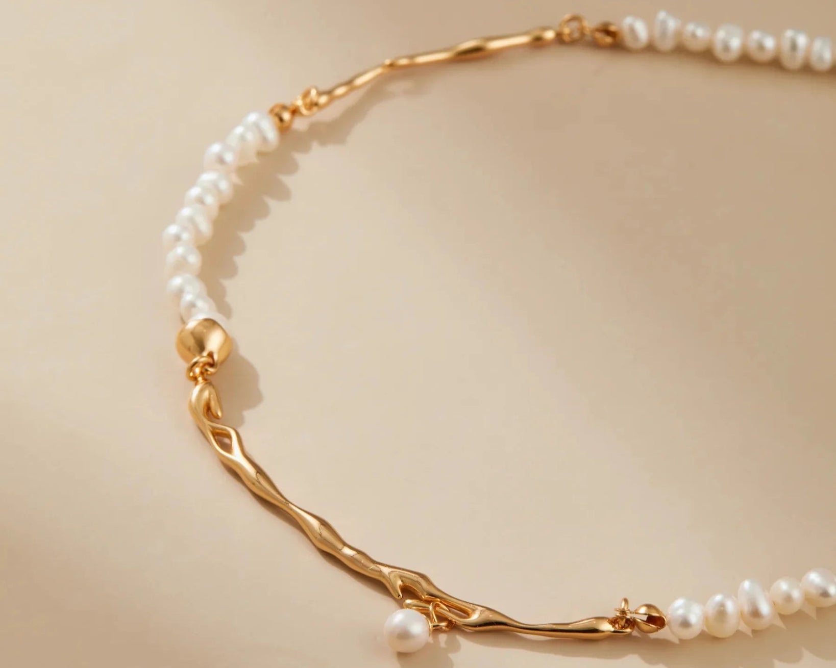 Sterling Silver Pearl Necklace - Alarita
