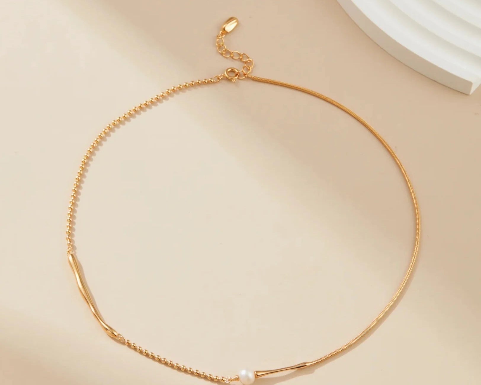 Sterling Silver Round Pearl Necklace - Alarita