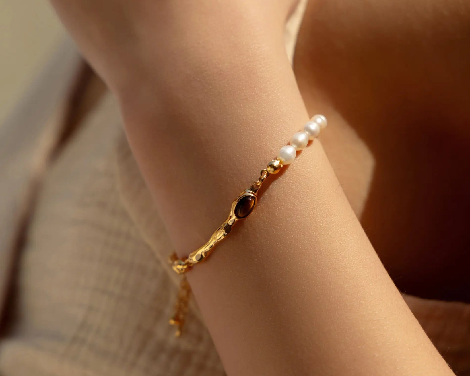 Tiger's Eye Bracelet - Alarita