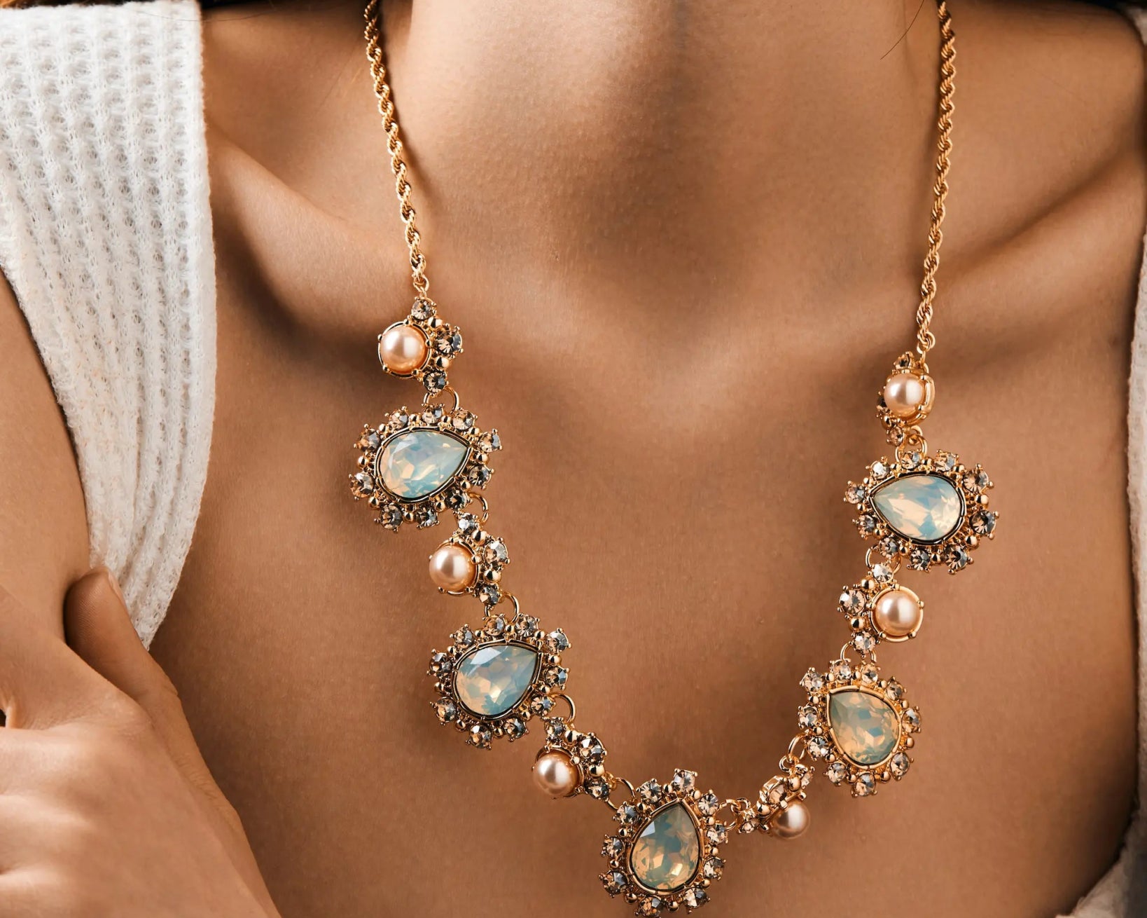 Vintage Large Topaz Necklace - Alarita