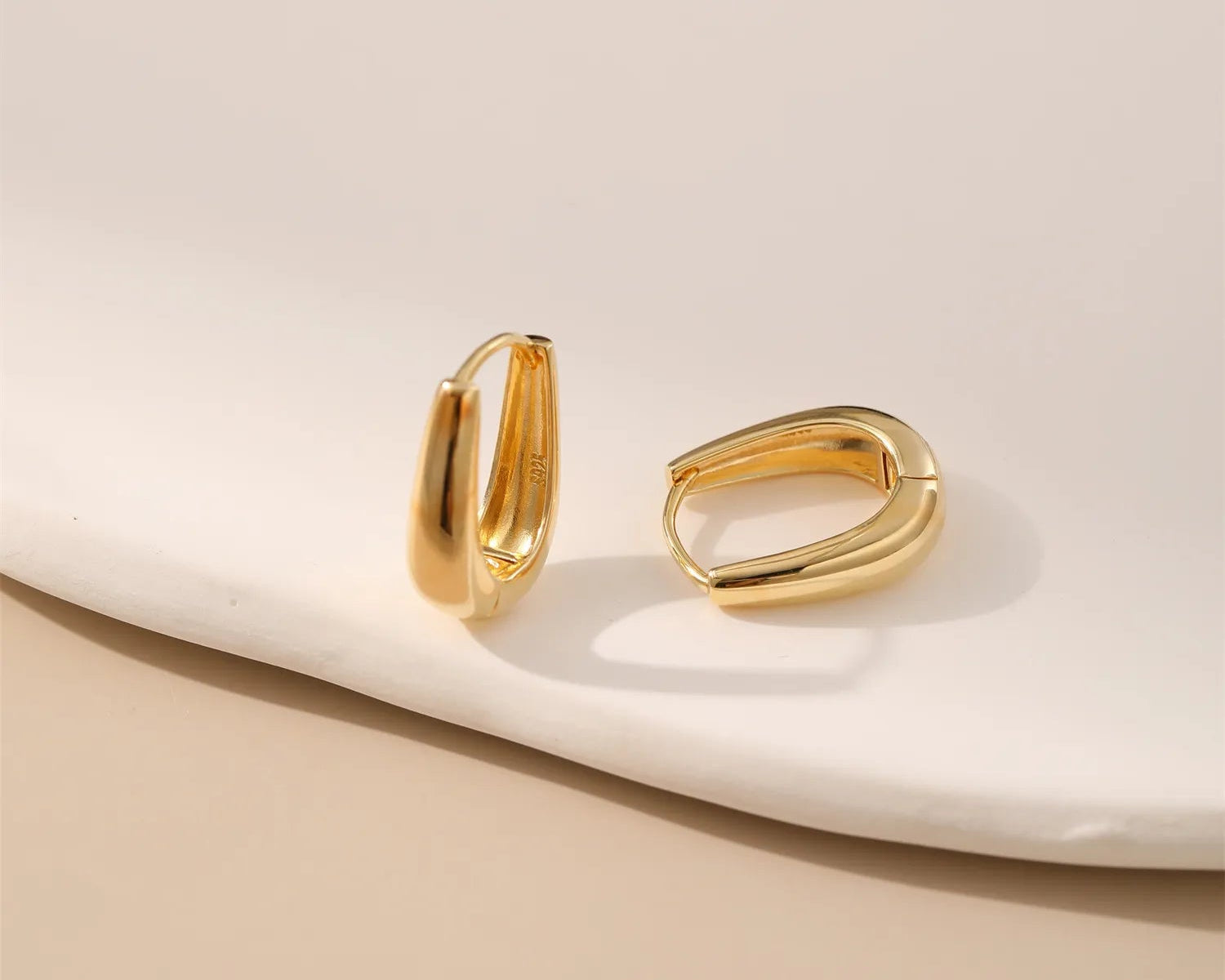 Medium Hoops Alarita Jewelry