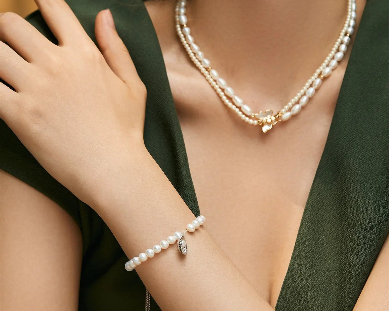 Pearl Starfish Pendant Adjustable Bracelet