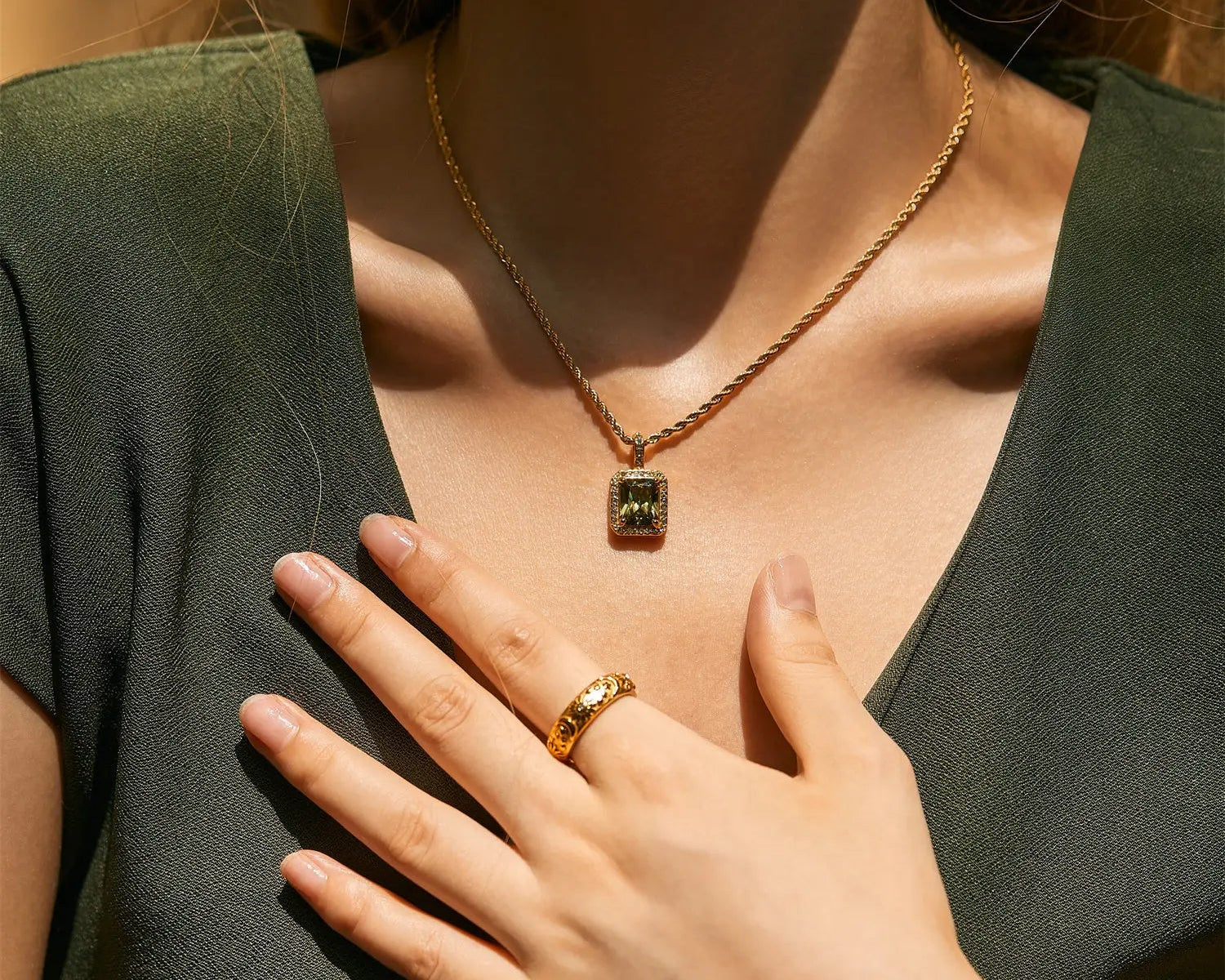 Vintage-Sun-Carving-Ring