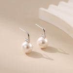 Nura Round Pearl Earrings - Alarita