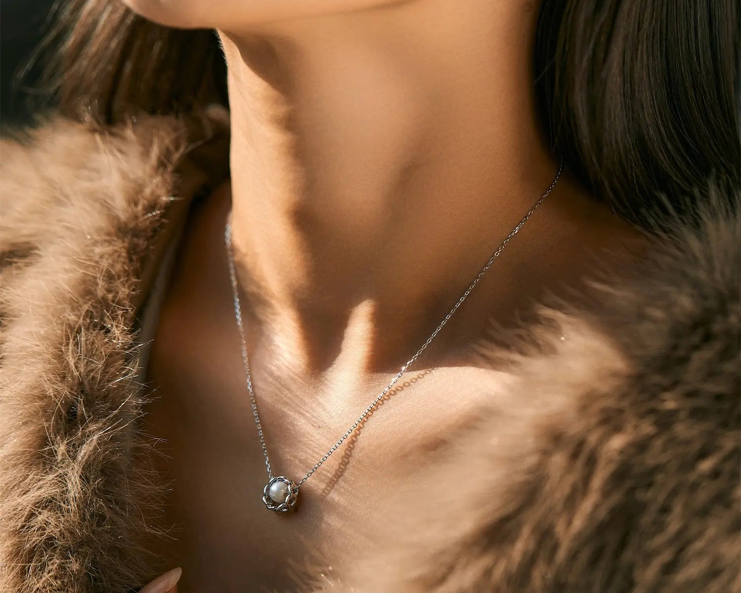 Pearl Pendant Necklace - Alarita