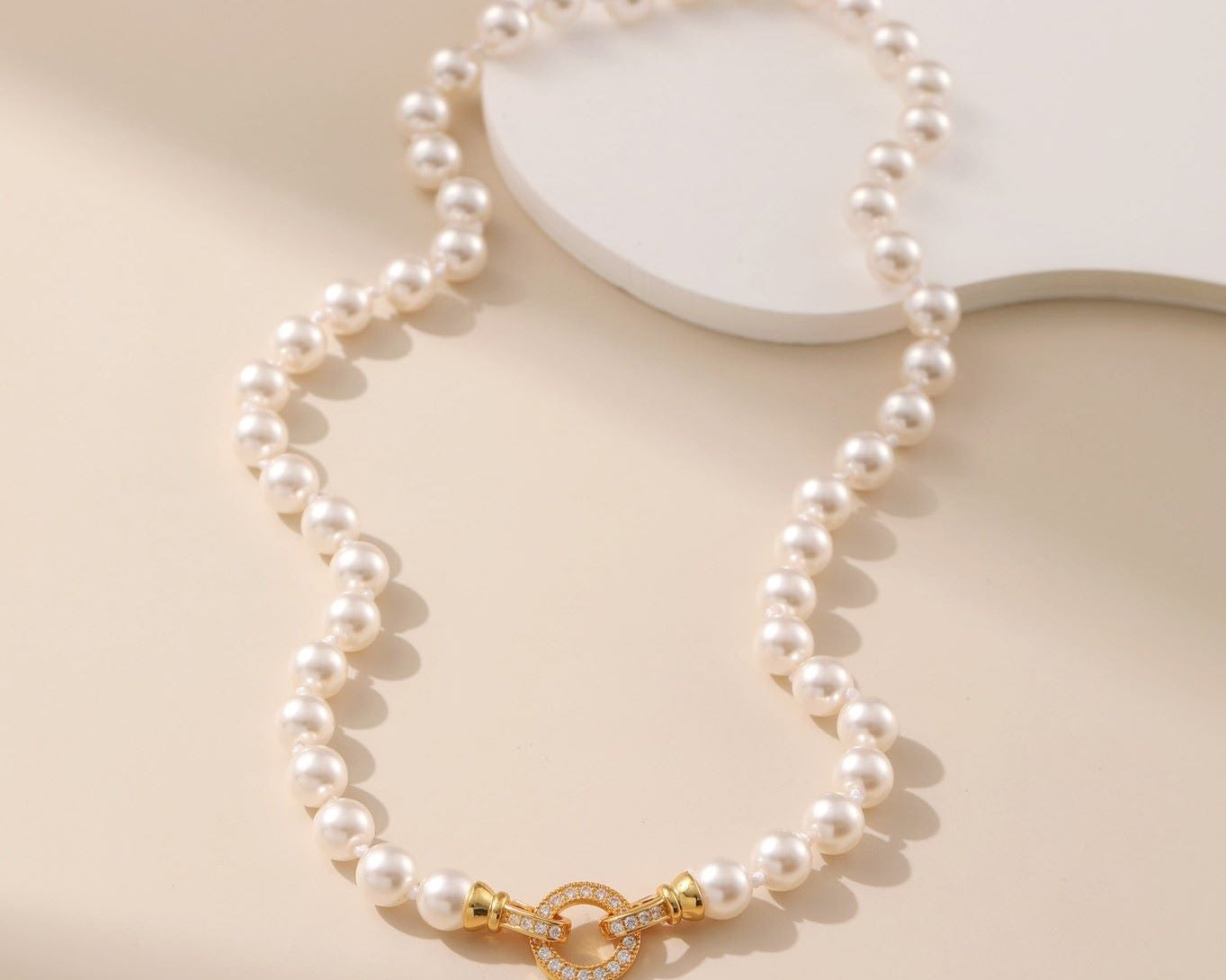 Round Pearl Necklace - Alarita