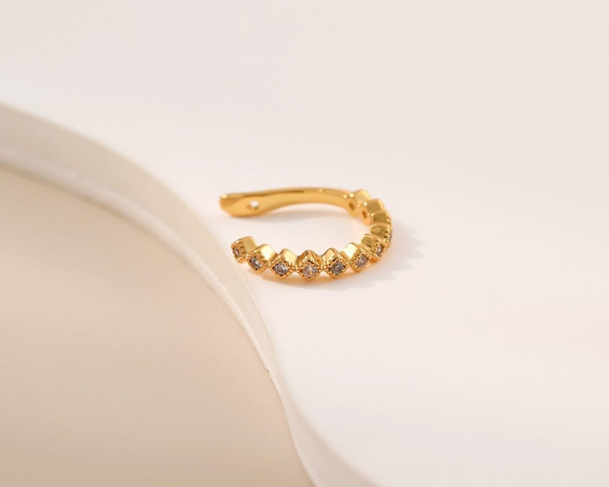 Square Cubic Zirconia Ear Cuff - Alarita