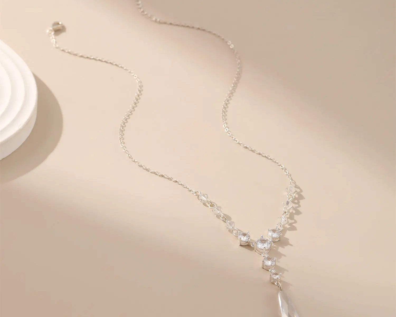 Gemstone Pendant High-End Niche Necklace