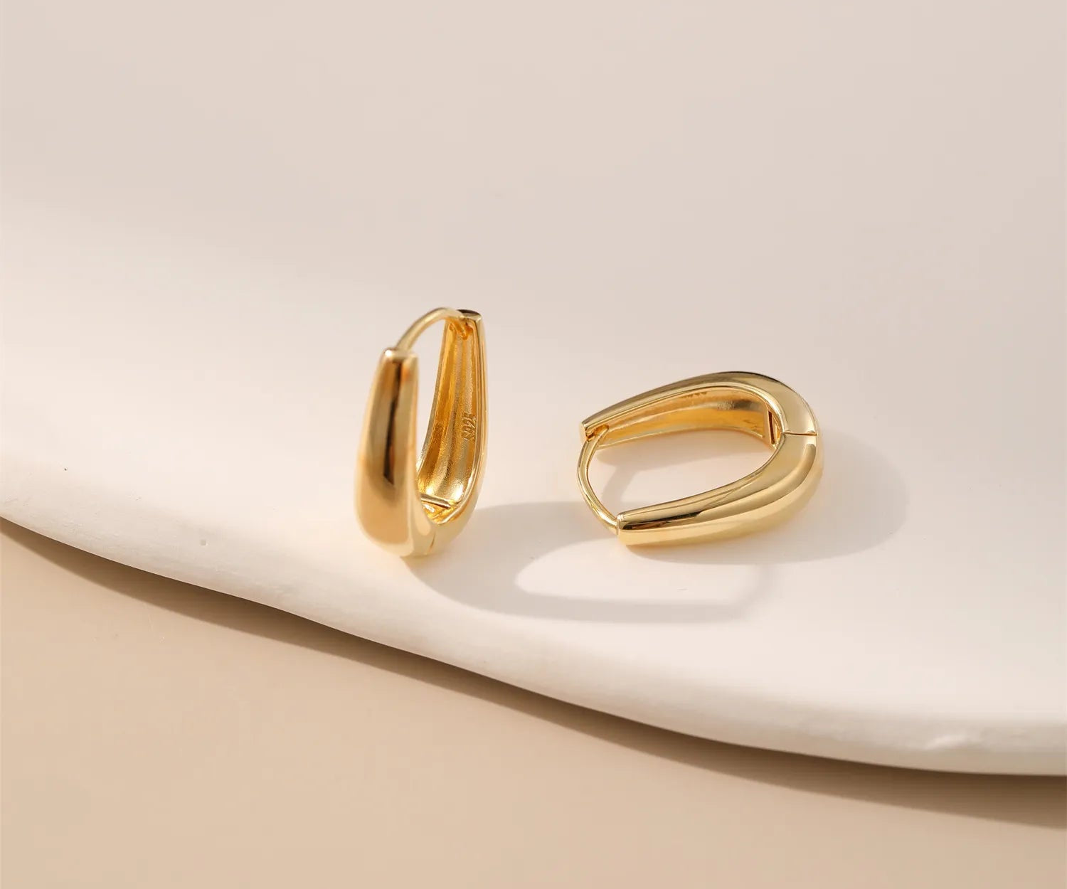 Medium Hoops Alarita Jewelry