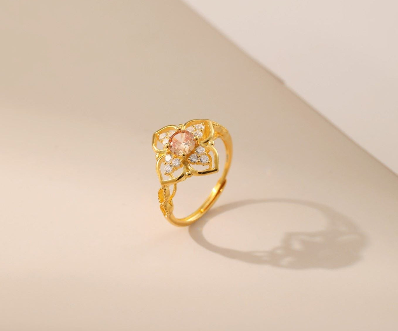 Hollow Floral Ring Garnet Gemstone - Alarita