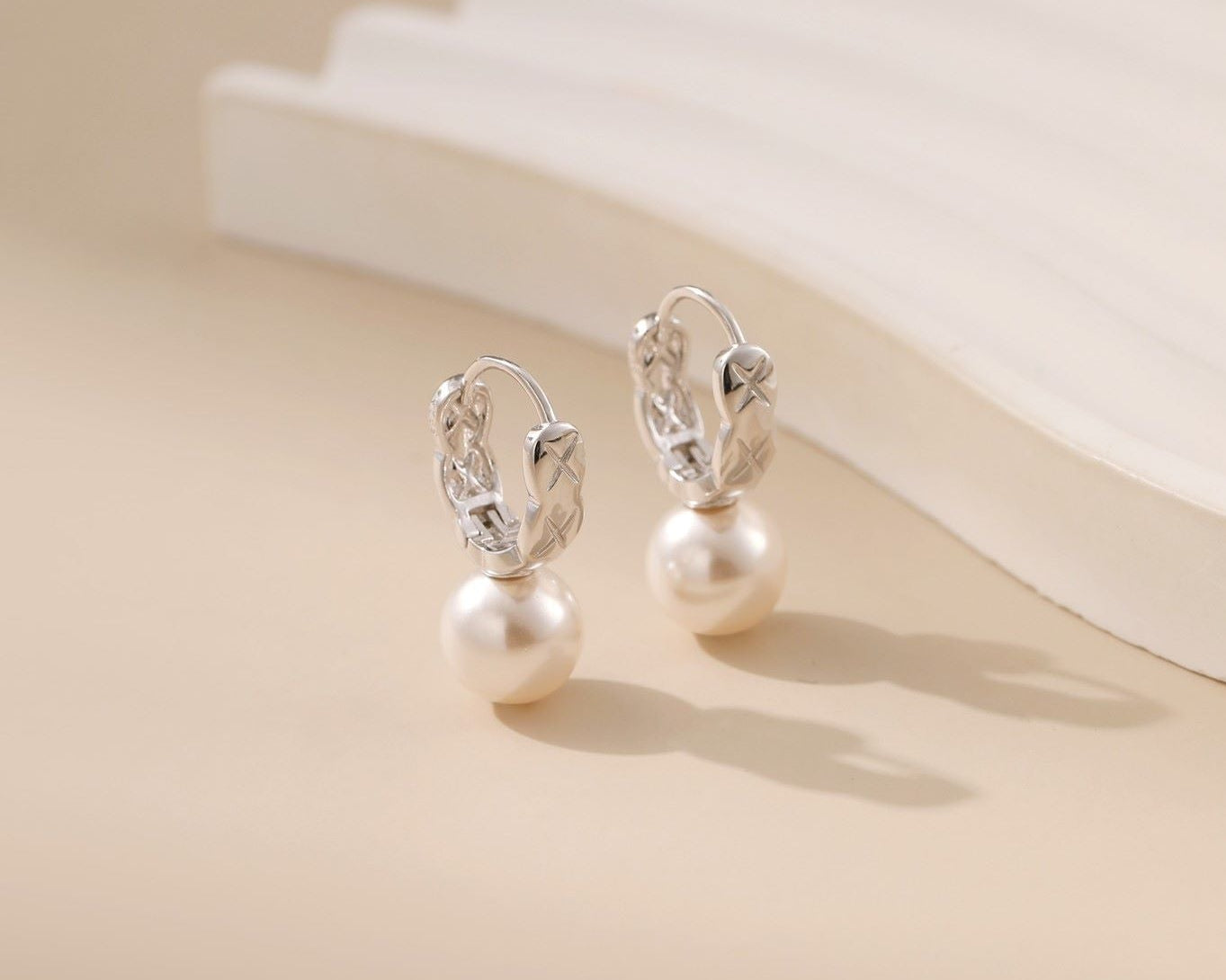 Pearl Huggie Earrings - Alarita