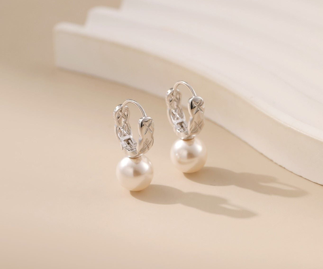 Pearl Huggie Earrings - Alarita