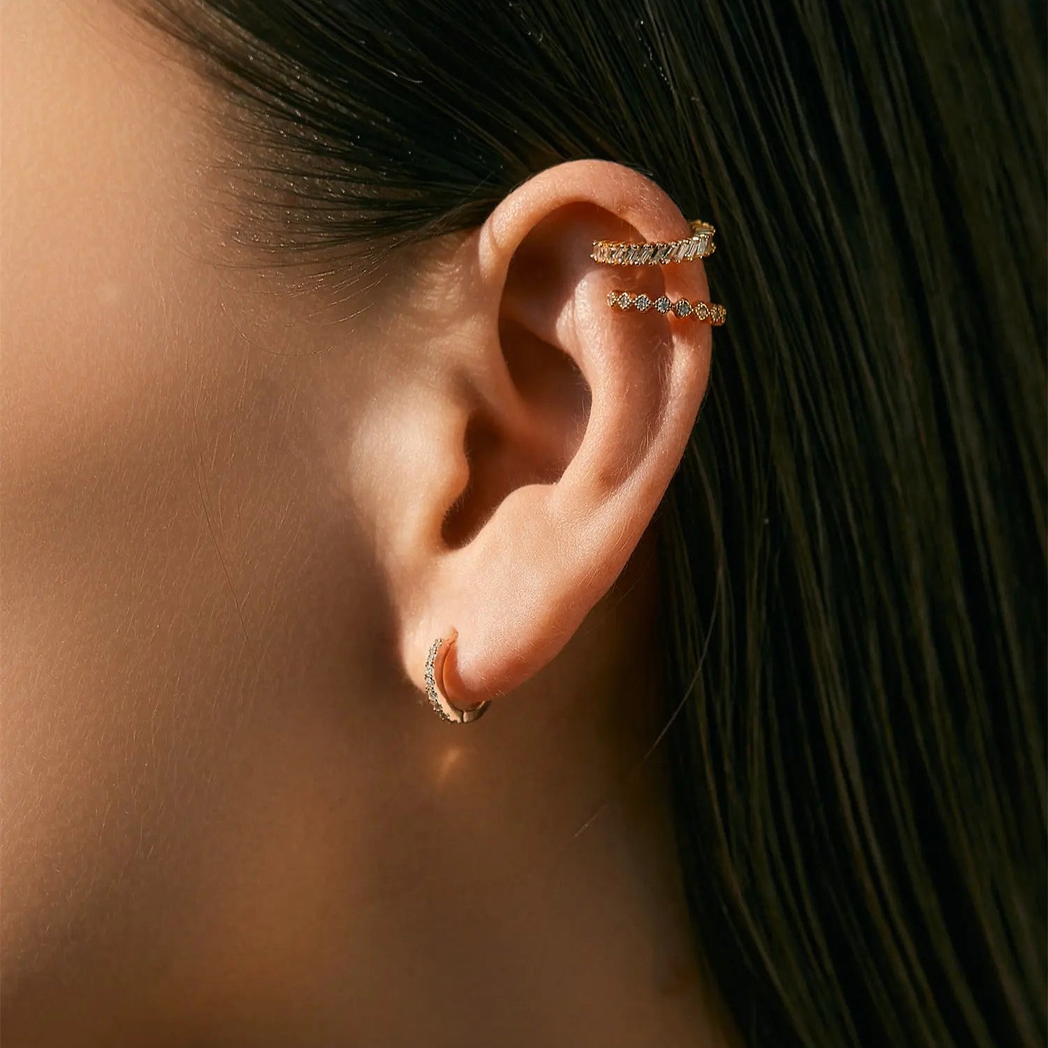 Rectangular Cubic Zirconia Ear Cuff - Alarita