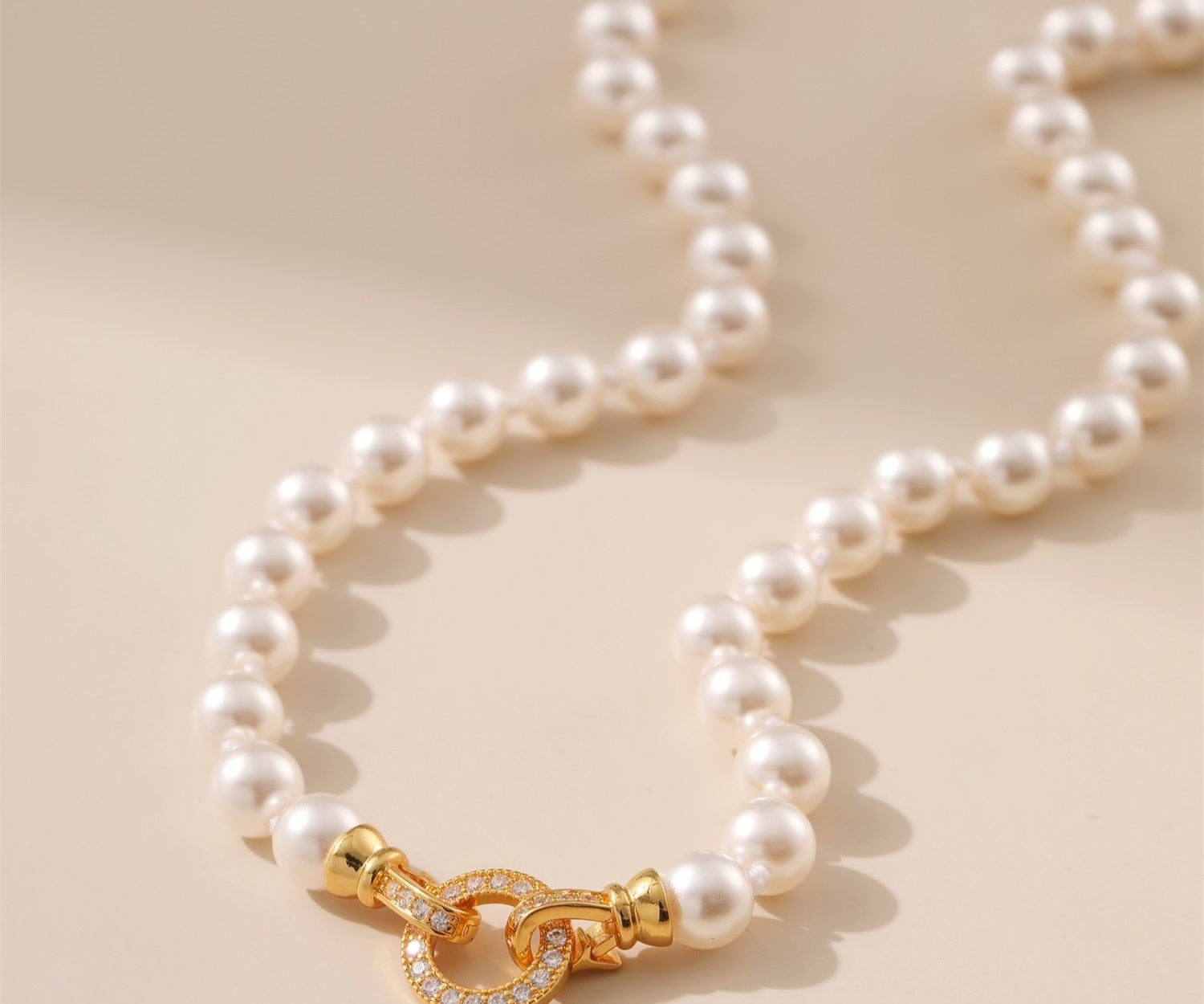 Round Pearl Necklace - Alarita