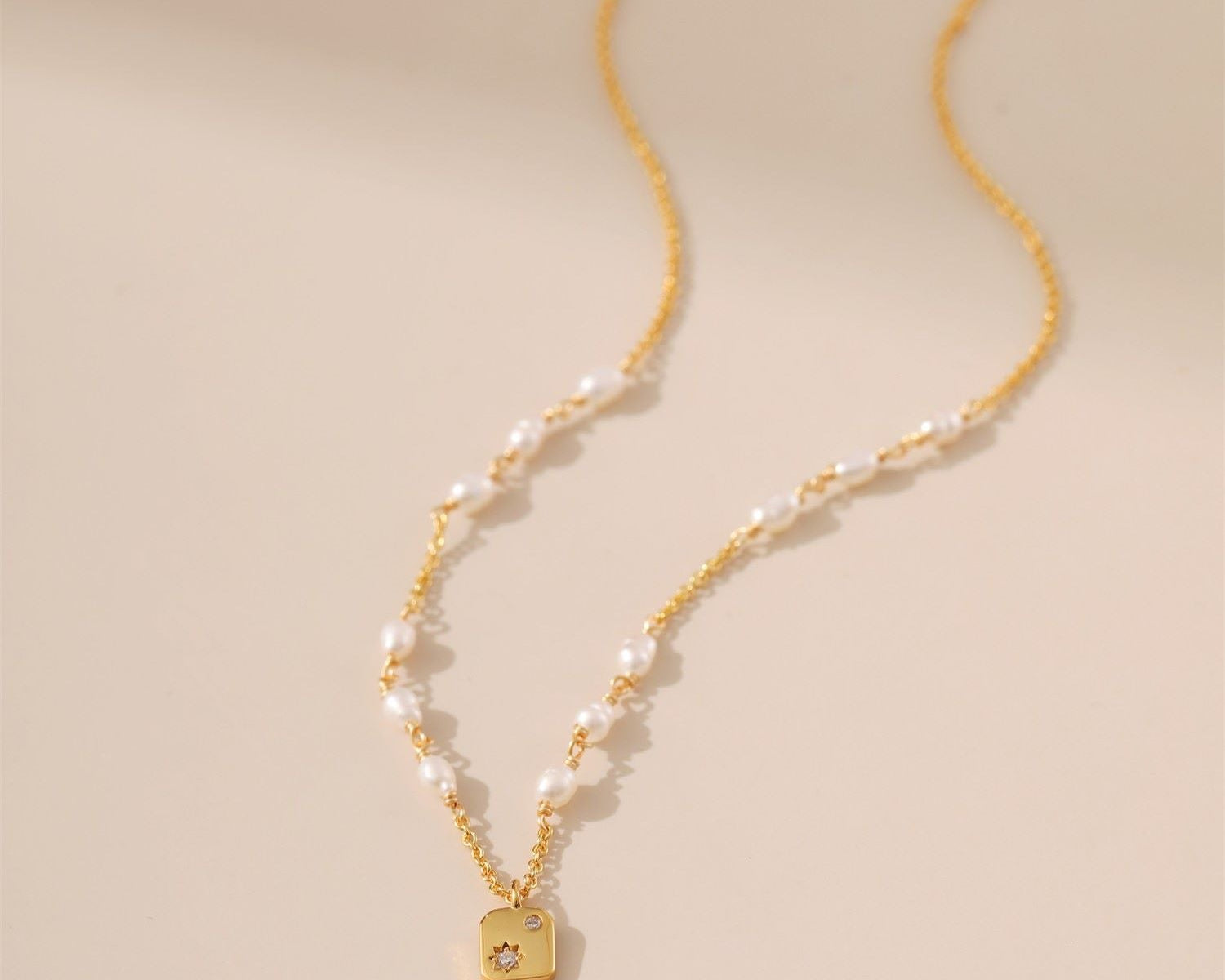 Star Coin Charm Pendant Pearl Necklace - Alarita