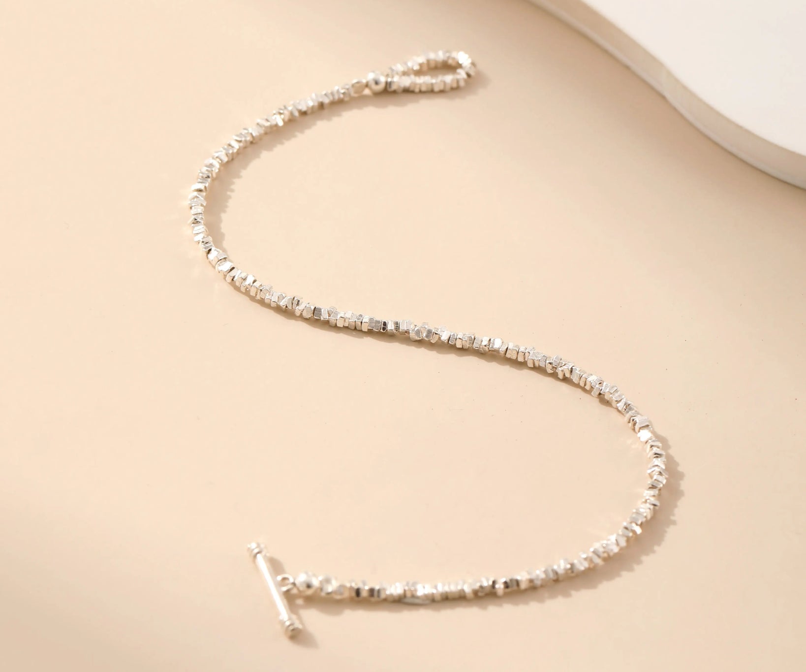 Toggle Clasp Silver Bracelet - Alarita